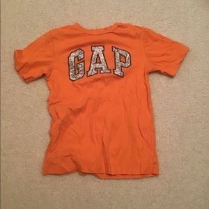 Orange gap T - shirt